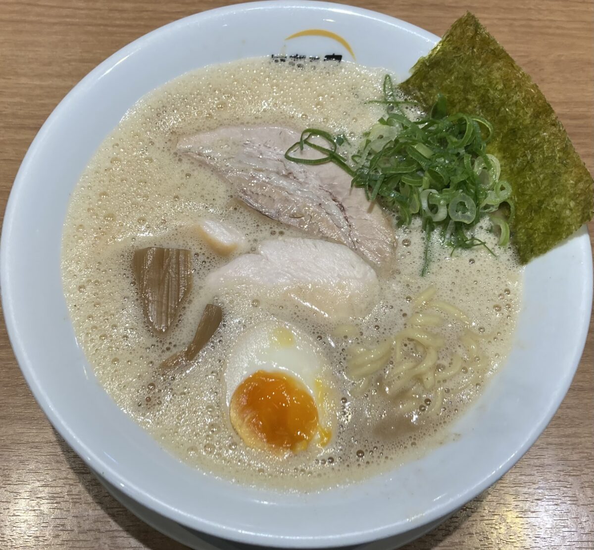 麺・ヒキュウ（神戸）