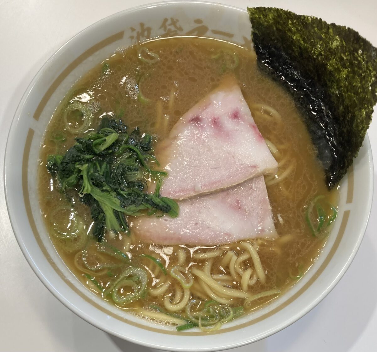 池袋ラーメン 梟（池袋）