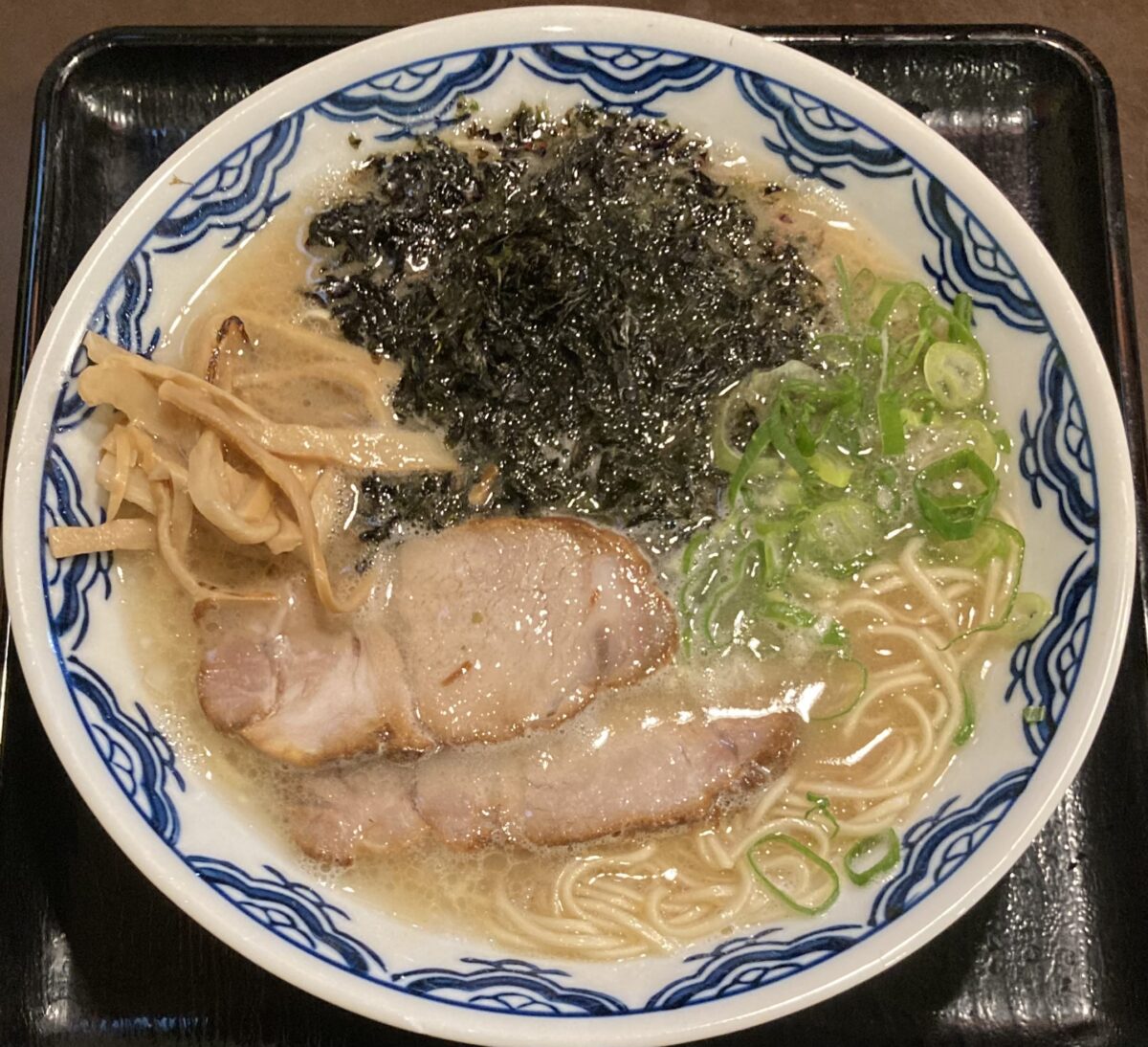 博多麺房 赤のれん（六本木）